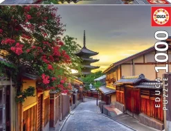 Educa: Yasaka Pagoda - Kyoto, Japan (1000)